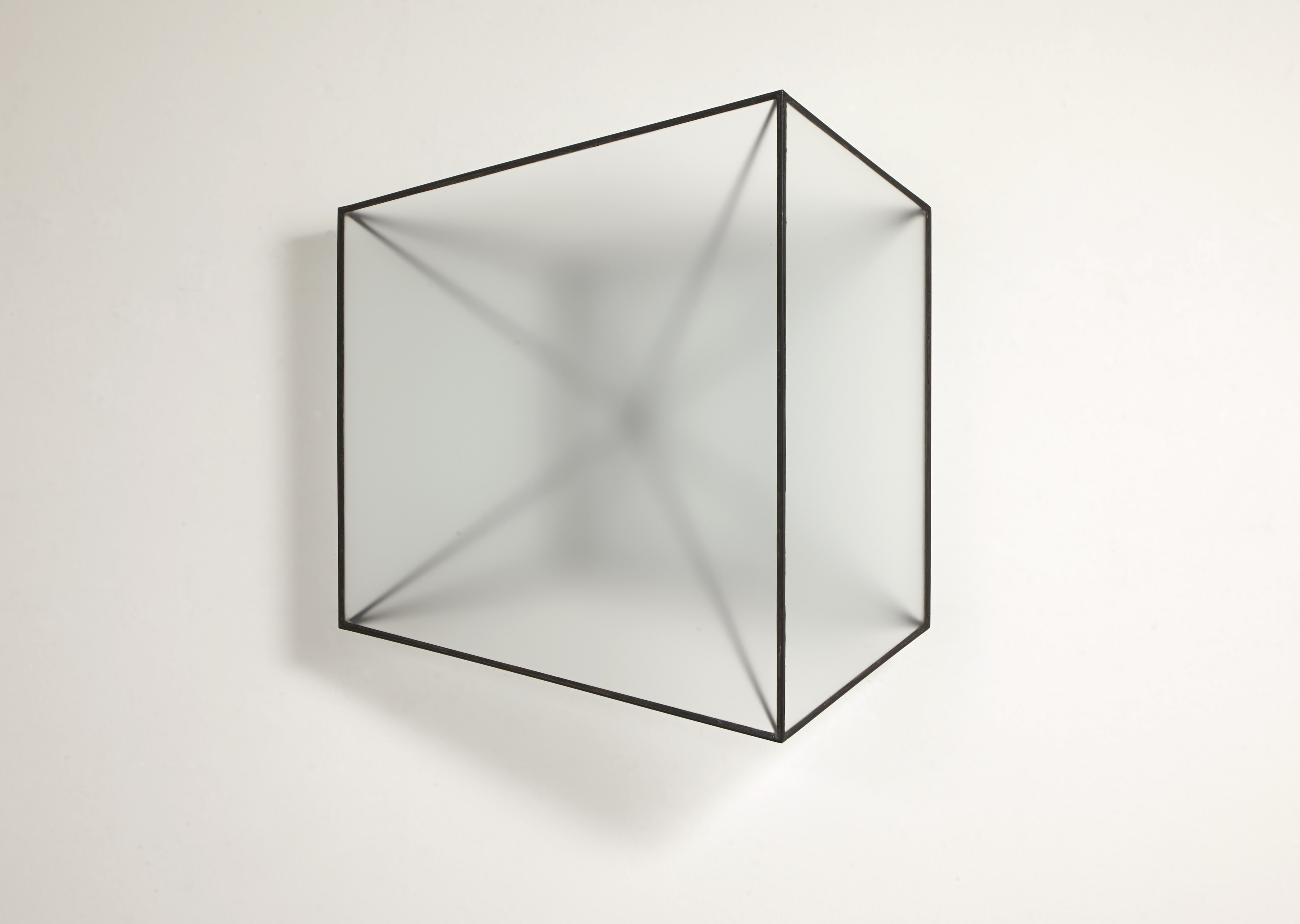 Reinoud Oudshoorn H-16 Frosted glass and iron Dimensions variable 2016