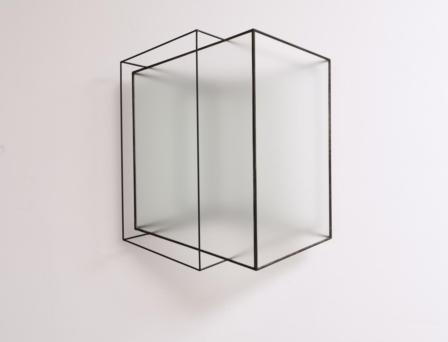Reinoud Oudshoorn, Untitled (T-23), Frosted glass and steel, 59 x 53 x 18 cm, 2023