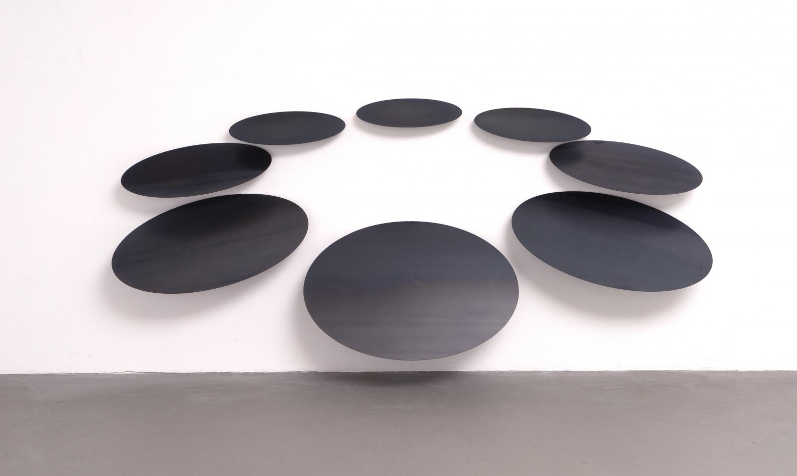 H-25, Steel 8 parts, 110 x 224 x 39 cm