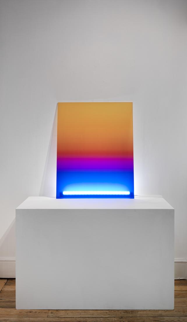 Nathalie Junod Ponsard, Halo 7, Glass, UV ink, LED tube, 80 x 62 x 0.4 cm, 2024